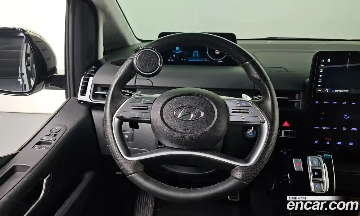 Hyundai Staria 2024 2.2 гидро в Москве № 112480, фото 14