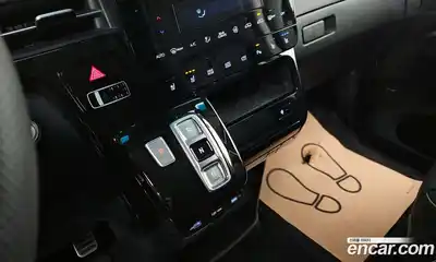 Hyundai Staria 2024 2.2 гидро в Москве № 112480, миниатюра 9