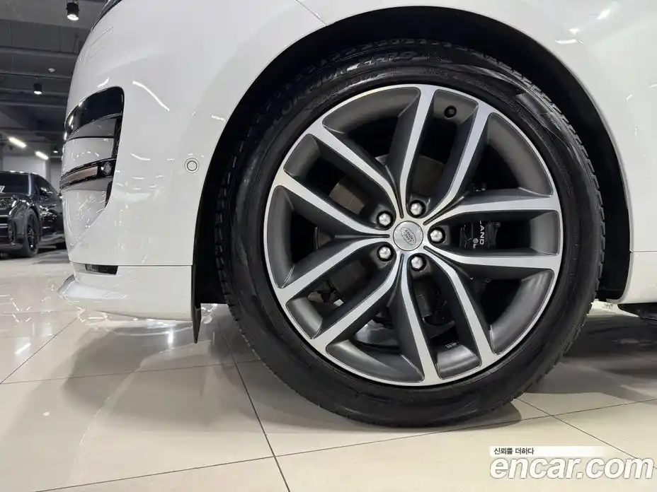 Land Rover Range-Rover Sport 2023 3.0 гидро в Москве № 1137679, фото 15