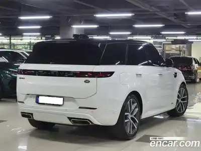 Land Rover Range-Rover Sport 2023 3.0 гидро в Москве № 1137679, миниатюра 3