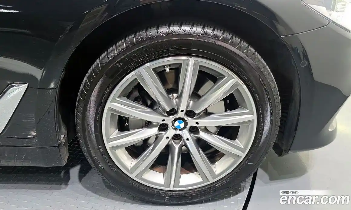 BMW 5-Series 2020 2.0 гидро в Москве, фото 5