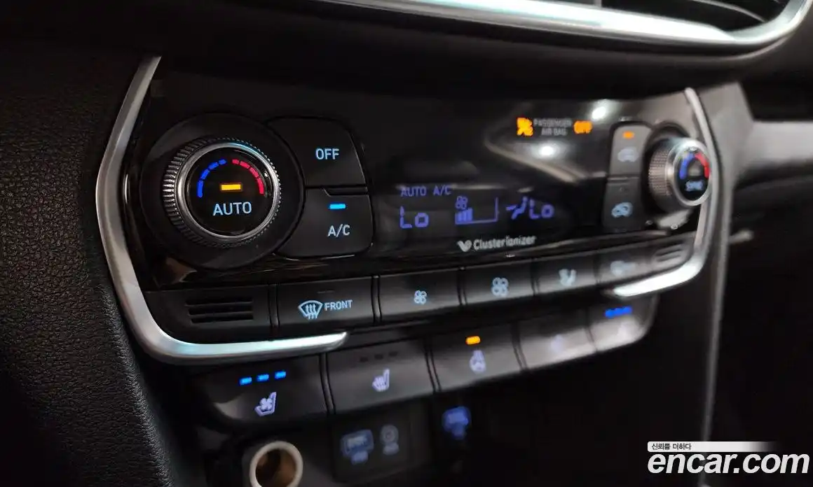 Hyundai Santa Fe 2020 2.0 гидро в Москве № 1317938, фото 14