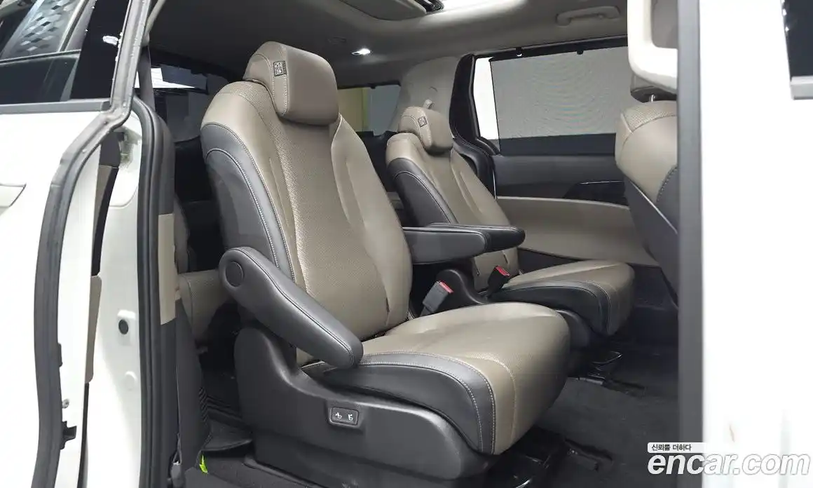 Kia Canival 2024 1.6 Автомат в Москве № 1318564, фото 11