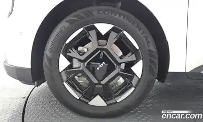 Kia Canival 2024 1.6 Автомат в Москве № 1318564, миниатюра 4