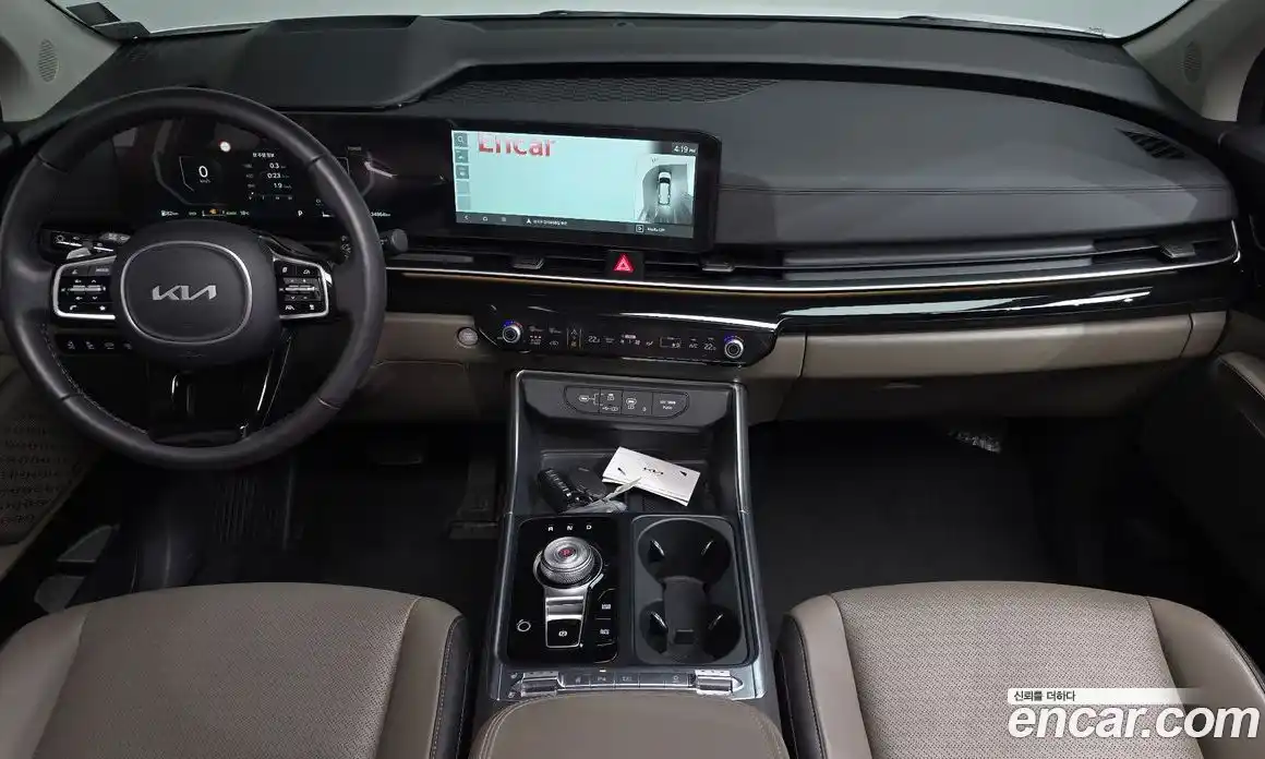 Kia Canival 2024 1.6 Автомат в Москве № 1318564, фото 6