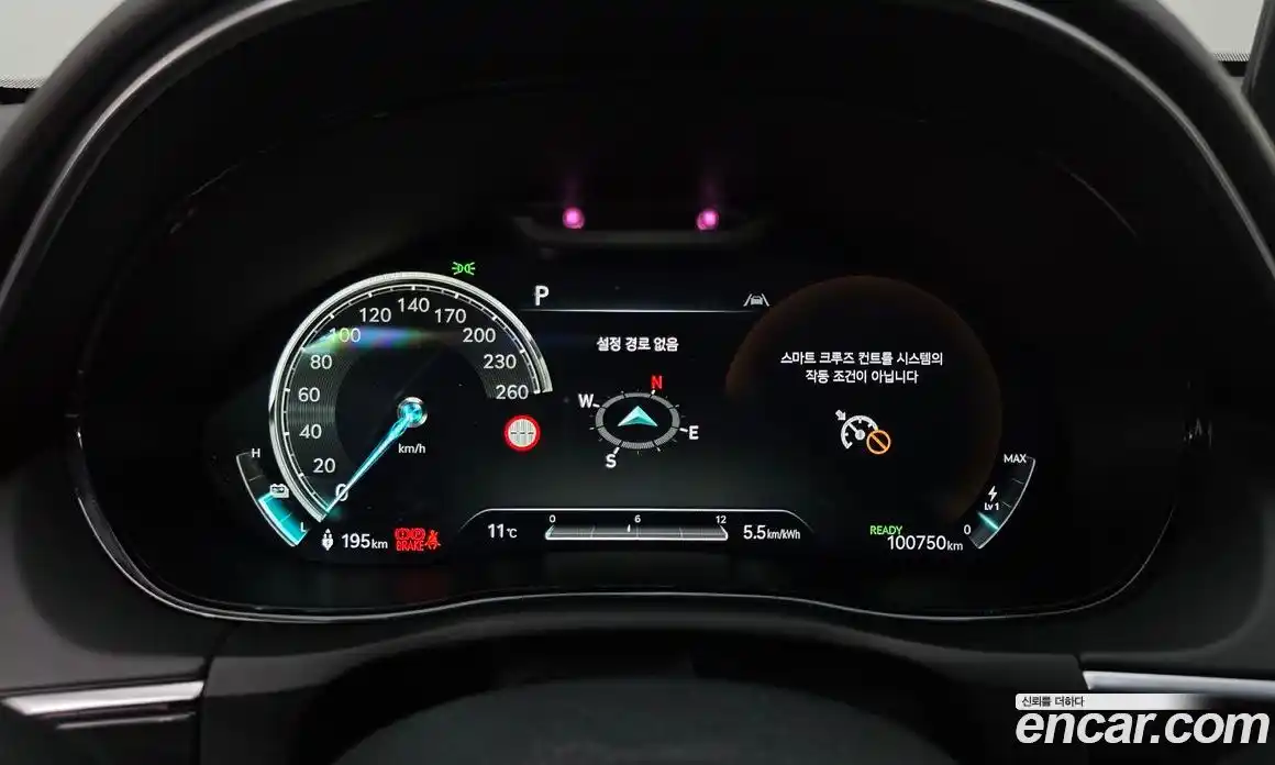 Genesis GV70 2022 0.1 Автомат в Москве № 1318748, фото 8