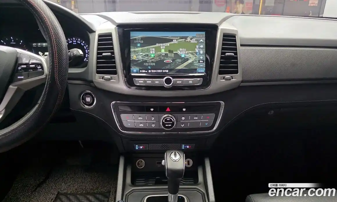 SsangYong Rexton 2019 2.2 Автомат в Москве № 1319179, фото 18