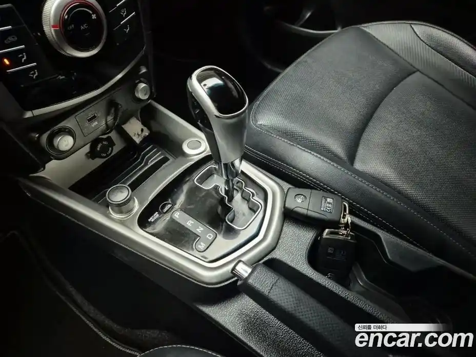 SsangYong TIBOLI 2016 1.6 Автомат в Москве № 1319473, фото 13