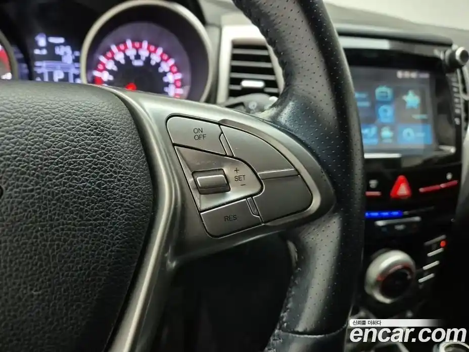 SsangYong TIBOLI 2016 1.6 Автомат в Москве № 1319473, фото 16