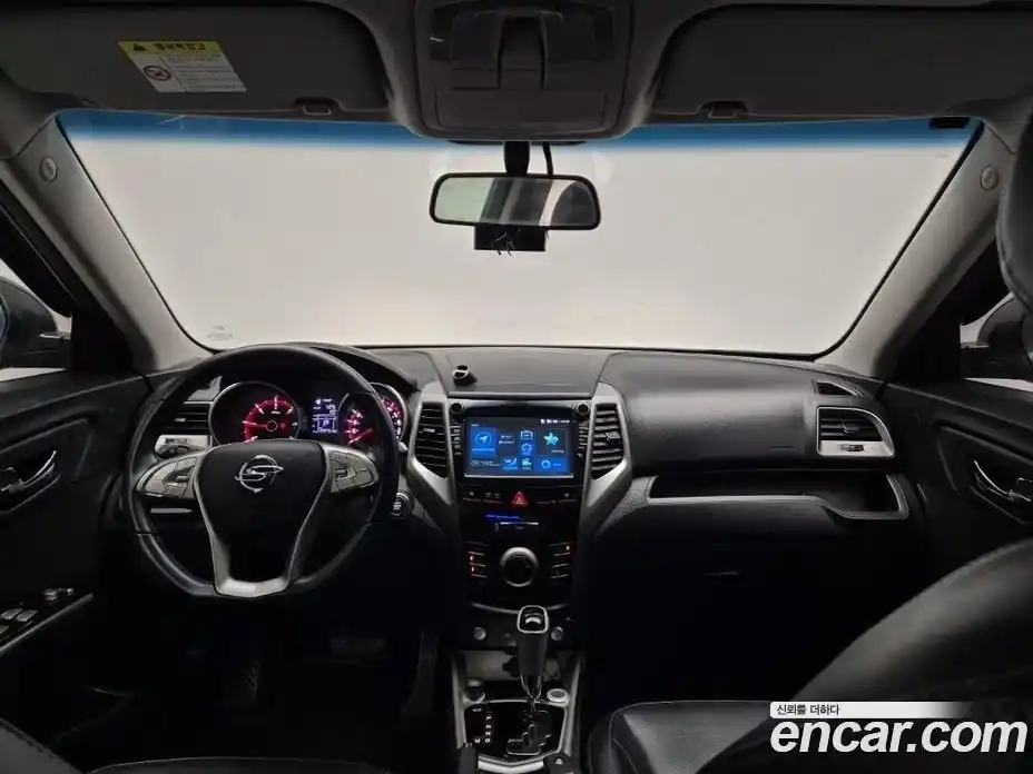 SsangYong TIBOLI 2016 1.6 Автомат в Москве № 1319473, фото 7