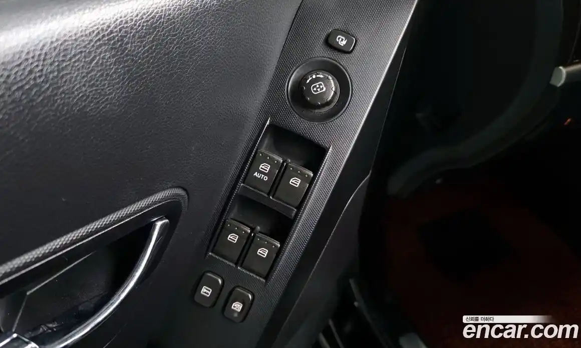 SsangYong Korando 2011 2.0 гидро в Москве № 1319607, фото 14