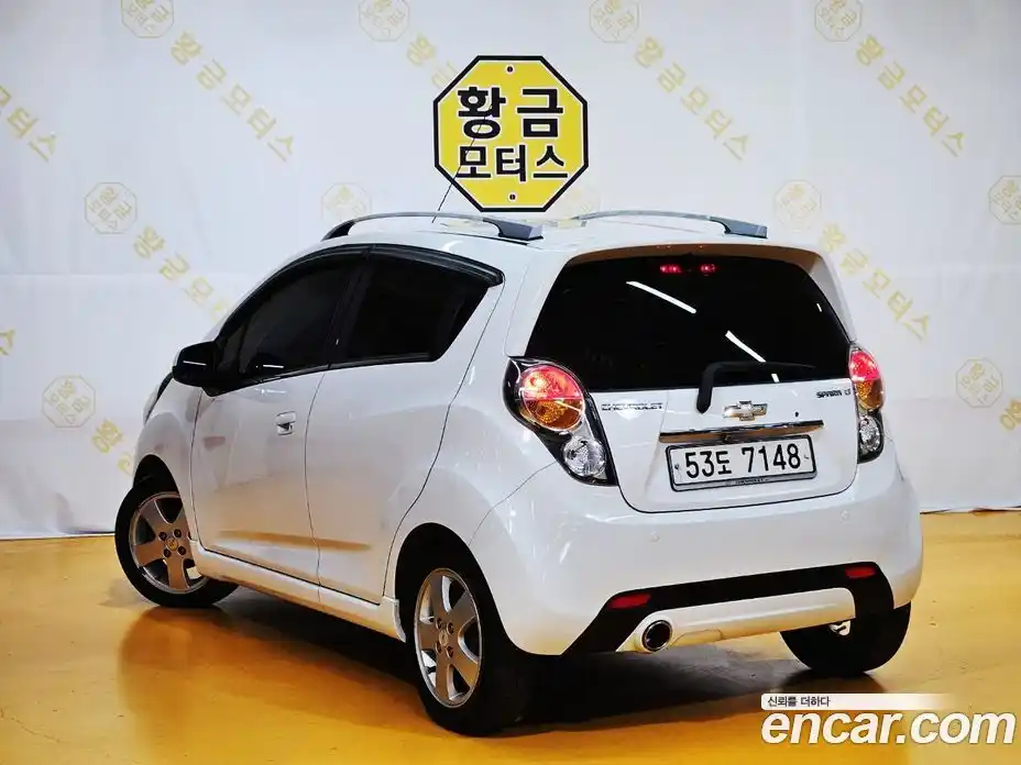 Chevrolet Spark 2012 1.0 механика в Москве № 1320624, фото 5