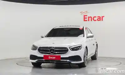 Mercedes-Benz E-Class 2021 2.0 гидро в Москве № 1322332, миниатюра 3