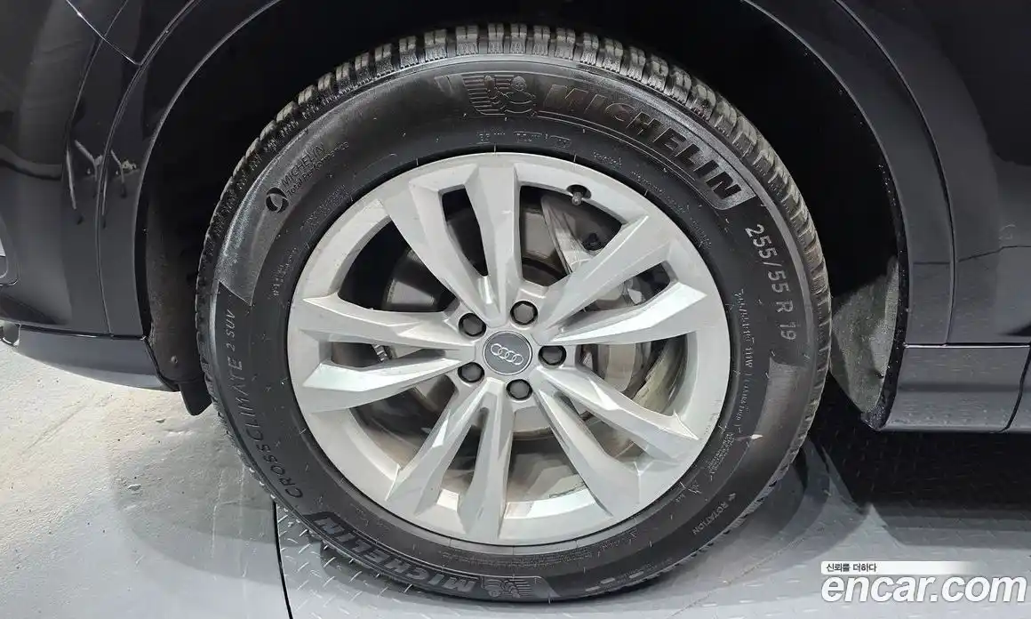 Audi Q7 2019 2.0 гидро в Москве № 1322503, фото 5
