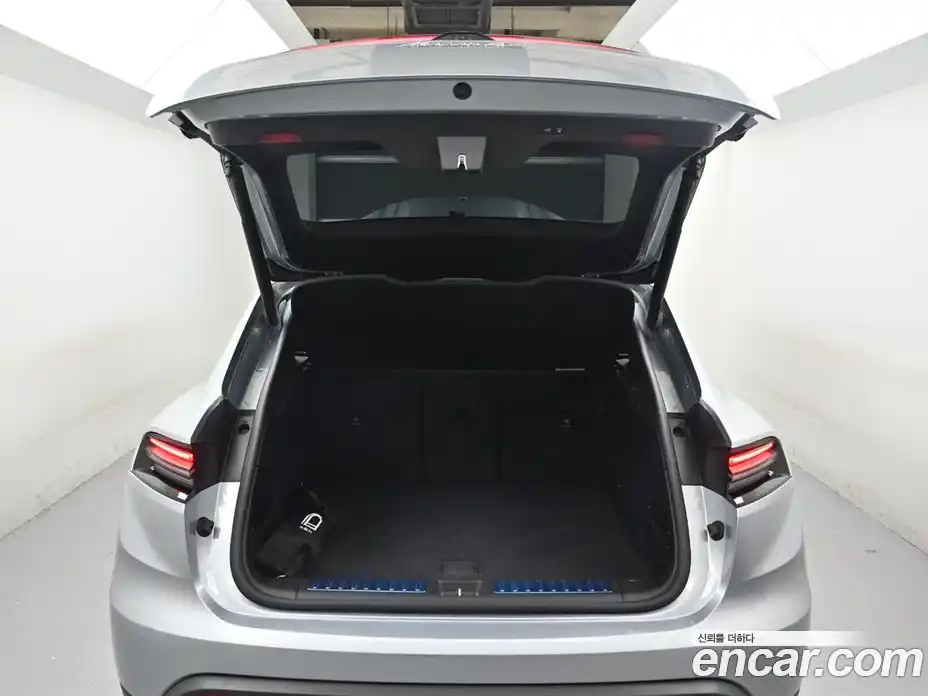 Porsche Macan 2025 гидро в Москве № 1322690, фото 20