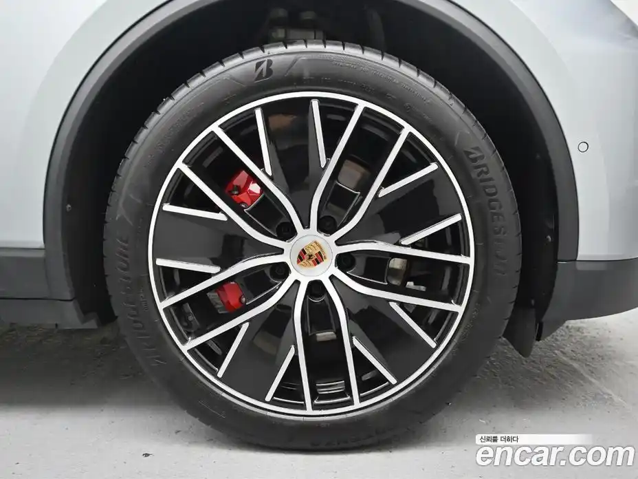 Porsche Macan 2025 гидро в Москве № 1322690, фото 5