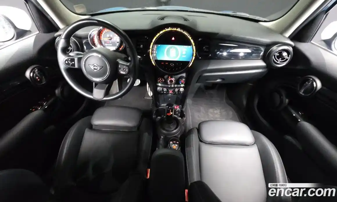 Mini Cooper 2021 1.5 гидро в Москве № 1322963, фото 7