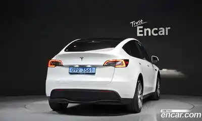 Tesla Model Y 2024 0.2 гидро в Москве № 1323255, миниатюра 4