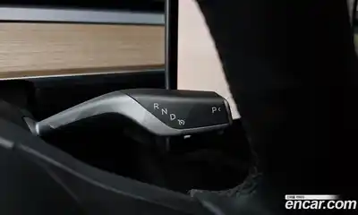 Tesla Model Y 2024 0.2 гидро в Москве № 1323255, миниатюра 9