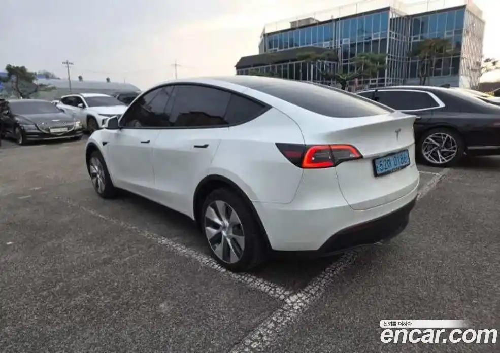 Tesla Model Y 2022 0.1 гидро в Москве № 1323258, фото 10