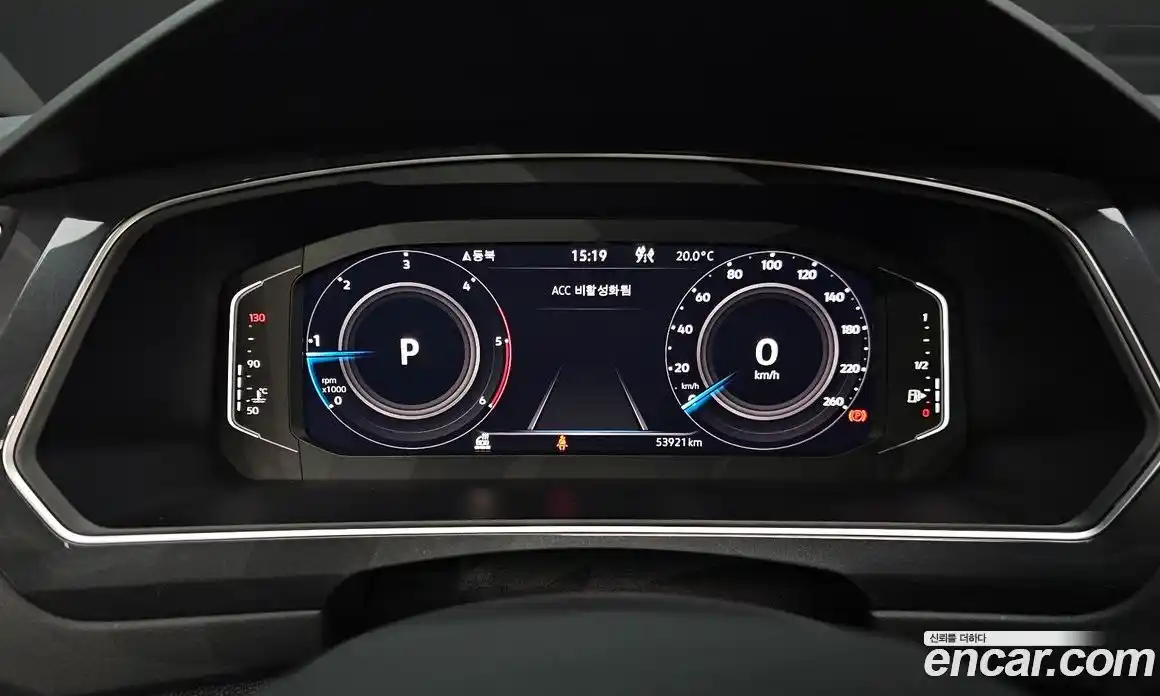 Volkswagen Tiguan 2023 2.0 гидро в Москве № 1323333, фото 8