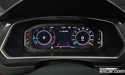 Volkswagen Tiguan 2023 2.0 гидро в Москве № 1323333, миниатюра 8