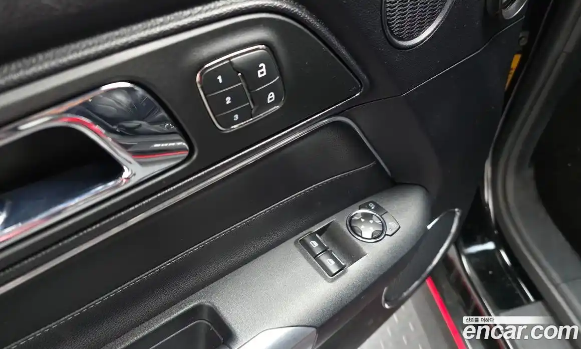 Ford Mustang 2015 2.3 гидро в Москве № 1324064, фото 19