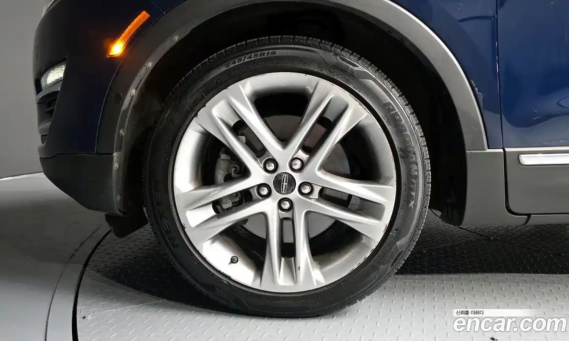 Lincoln MKC 2019 2.0 гидро в Москве № 1324140, фото 5