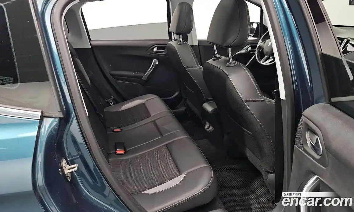 Peugeot 2008 2019 1.5 гидро в Москве № 1324432, фото 11