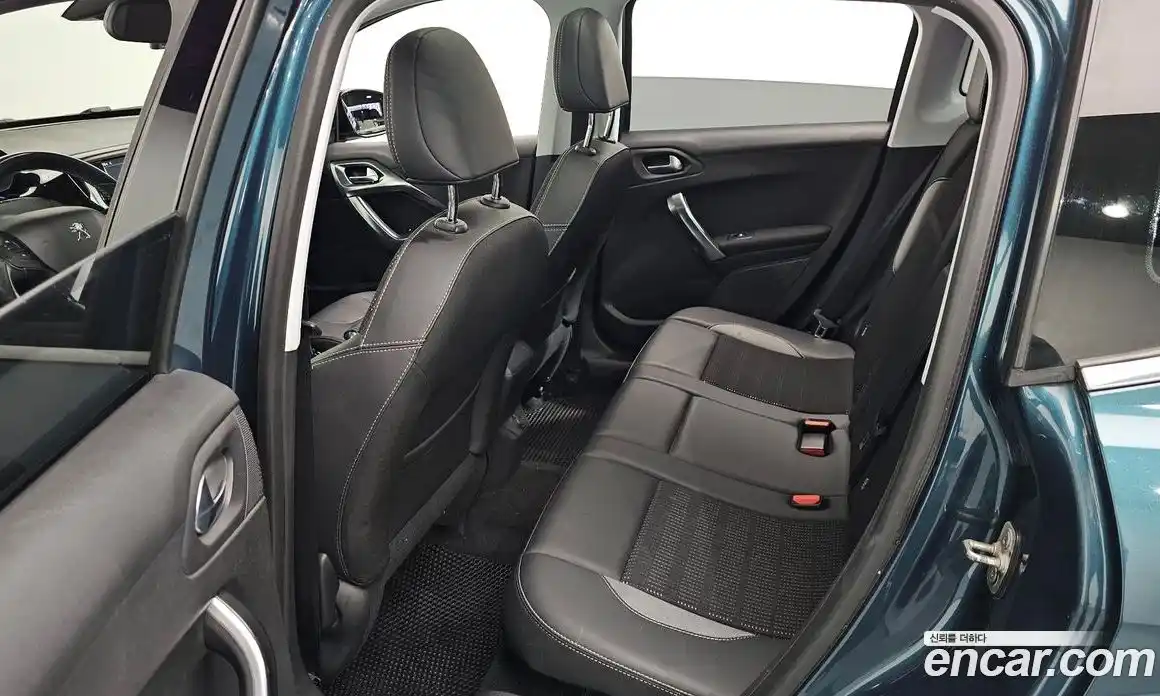 Peugeot 2008 2019 1.5 гидро в Москве № 1324432, фото 12