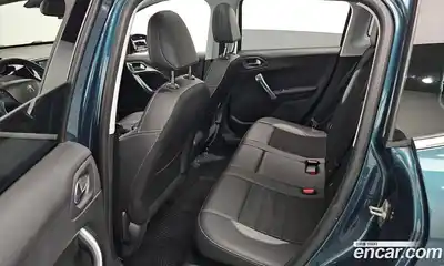 Peugeot 2008 2019 1.5 гидро в Москве № 1324432, миниатюра 12