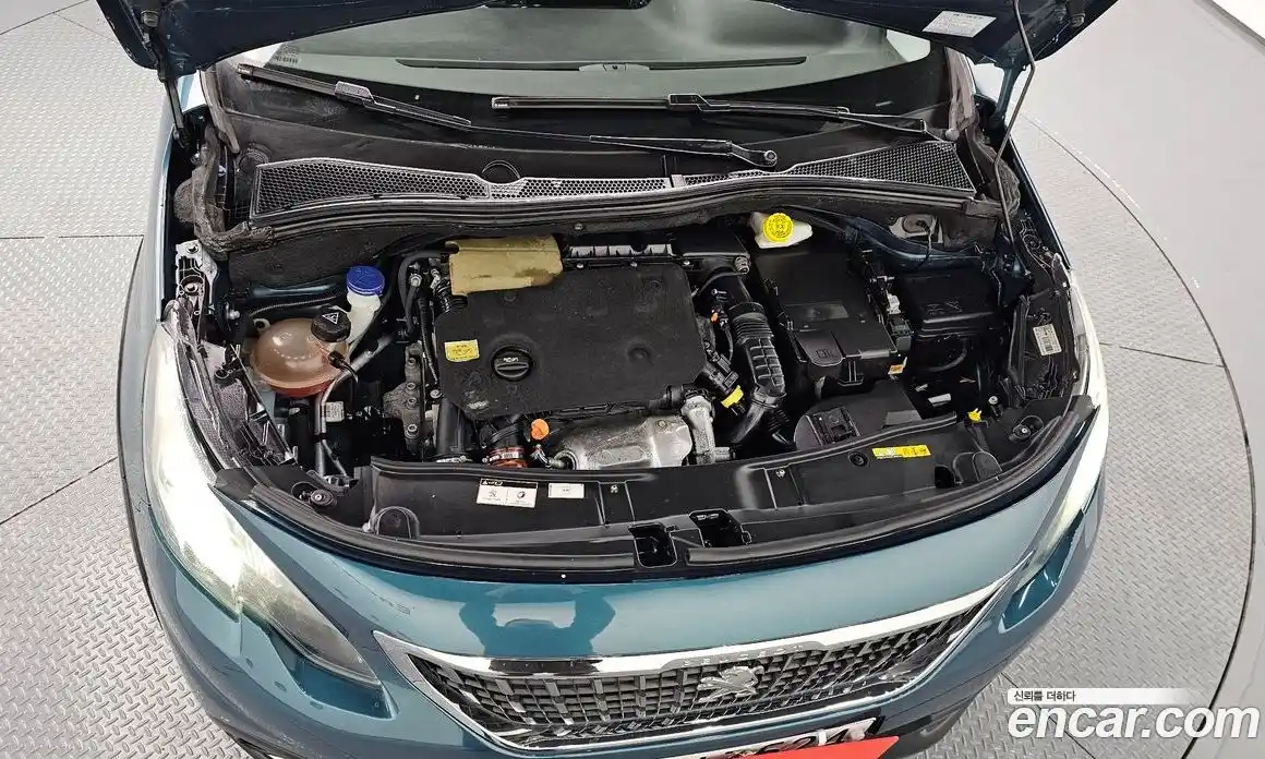 Peugeot 2008 2019 1.5 гидро в Москве № 1324432, фото 6