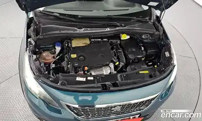 Peugeot 2008 2019 1.5 гидро в Москве № 1324432, миниатюра 6