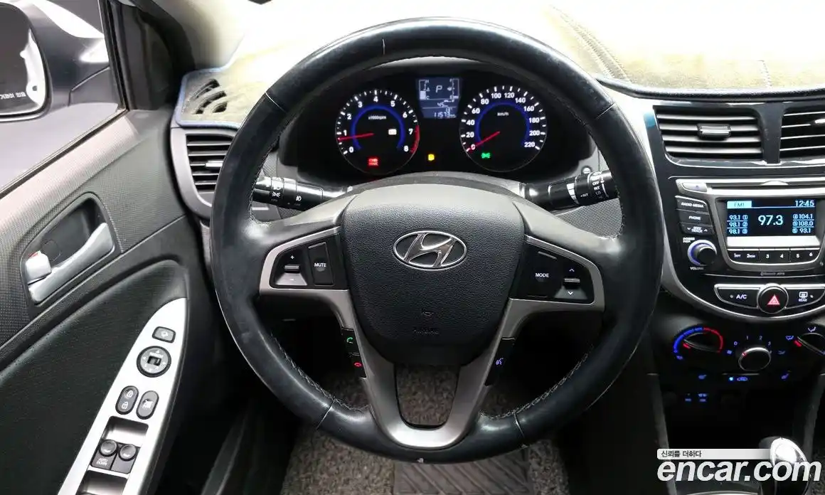 Hyundai Accent 2017 1.4 гидро в Москве № 1341880, фото 12