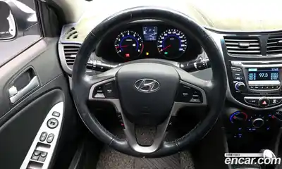 Hyundai Accent 2017 1.4 гидро в Москве № 1341880, миниатюра 12