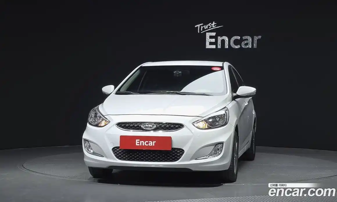 Hyundai Accent 2017 1.4 гидро в Москве № 1341880, фото 3