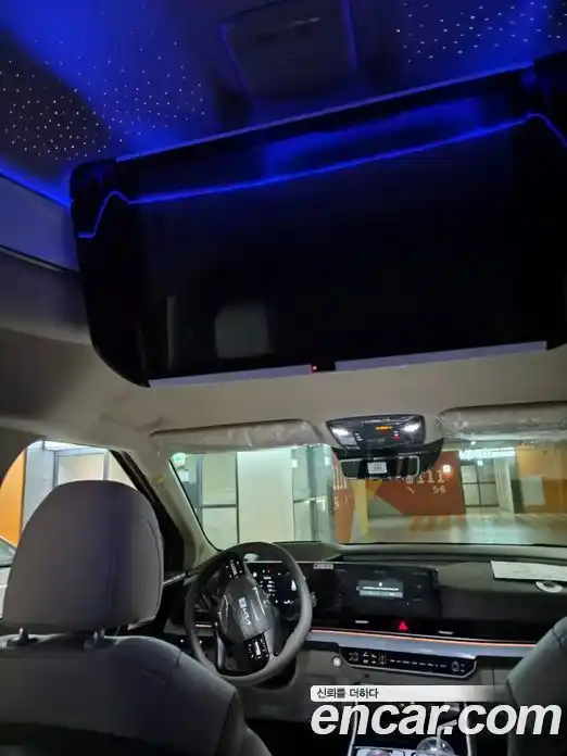 Kia Canival 2025 1.6 Автомат в Москве № 1342460, фото 16