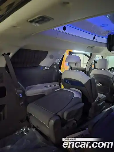 Kia Canival 2025 1.6 Автомат в Москве № 1342460, миниатюра 6