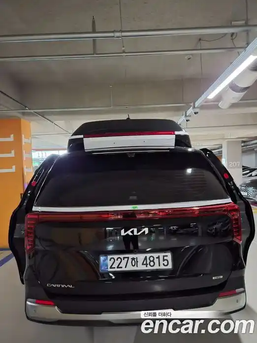 Kia Canival 2025 1.6 Автомат в Москве № 1342460, фото 8