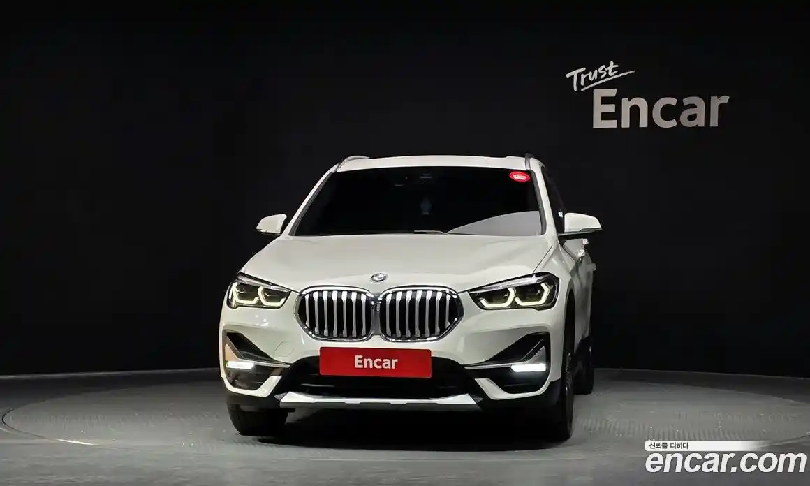 BMW X1 2021 2.0 гидро в Москве № 1342531, фото 3