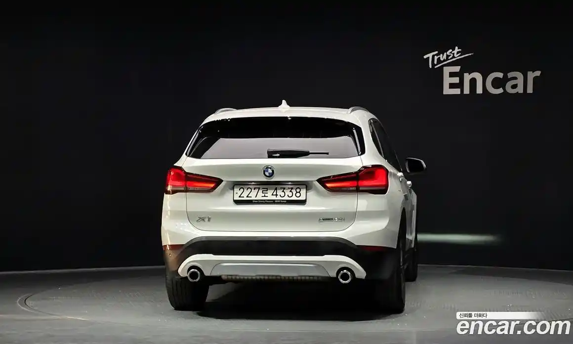 BMW X1 2021 2.0 гидро в Москве № 1342531, фото 4
