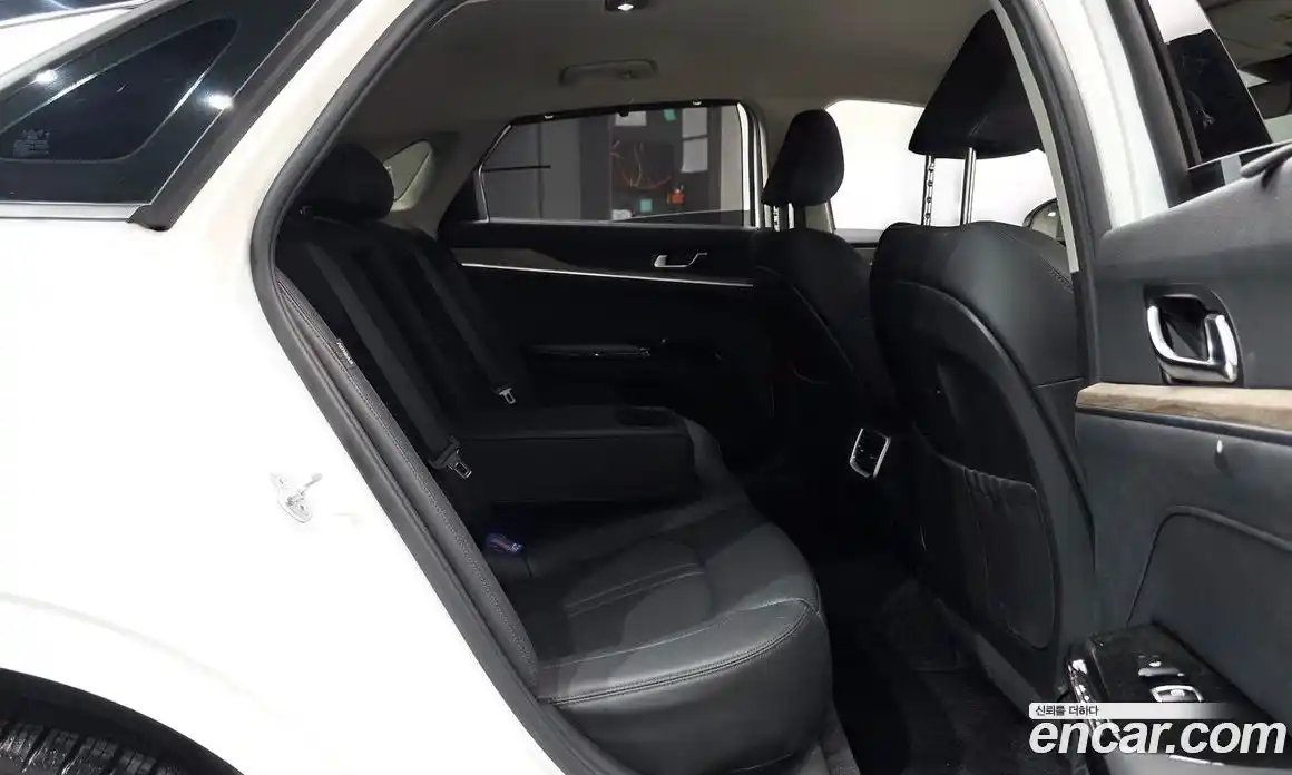 Kia K5 2023 1.6 Автомат в Москве № 1342657, фото 12