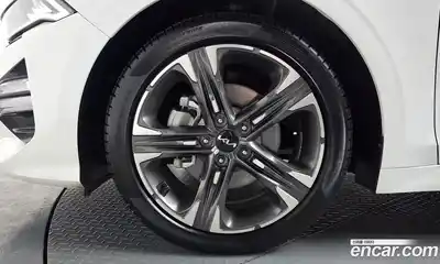 Kia K5 2023 1.6 Автомат в Москве № 1342657, миниатюра 5