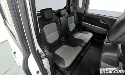 Kia Ray 2021 1.0 Автомат в Москве № 1342793, миниатюра 11