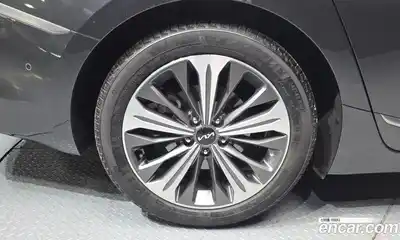 Kia K8 2022 2.5 Автомат в Москве № 1342833, миниатюра 4