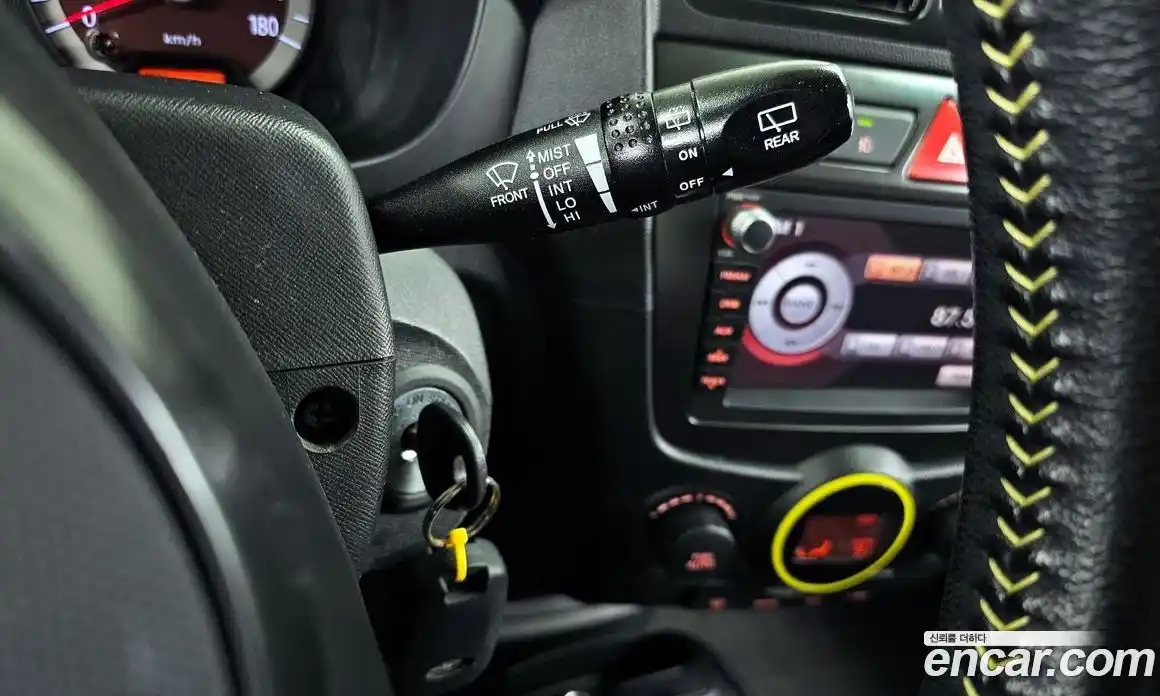 Kia Morning 2010 1.0 Автомат в Москве № 1342852, фото 15