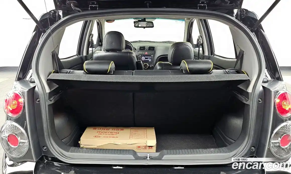 Kia Morning 2010 1.0 Автомат в Москве № 1342852, фото 20