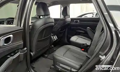 Kia Sorento 2025 2.5 Автомат в Москве № 1342962, миниатюра 11