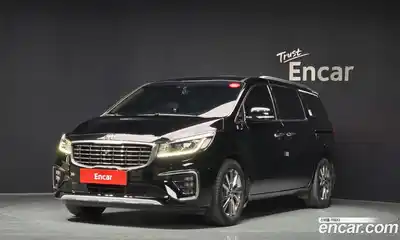 Kia Canival 9-Seater Prstige