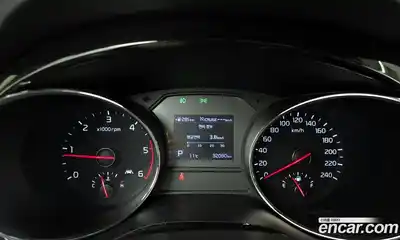 Kia Canival 2018 2.2 Автомат в Москве № 1343099, миниатюра 8